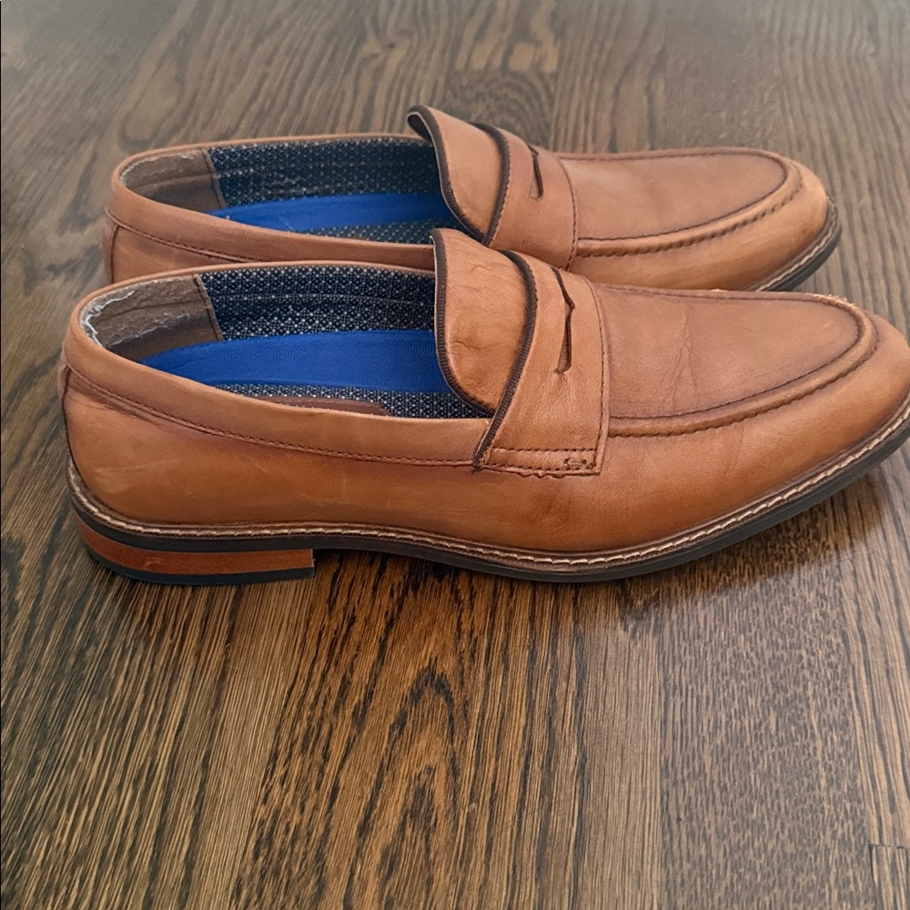 Vince Camuto Men's Cognac Leather Penny Loafers with Blue Lining - Picture 5 of 8